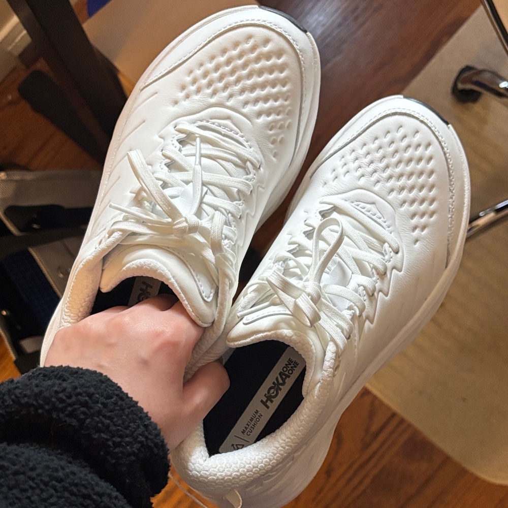 Hoka All-White Non-Slip Shoes - Picture 2 of 4